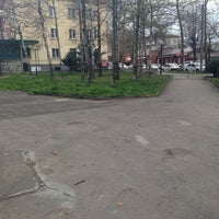 Photo taken at Сквер М. Горького by Mashenka🎀 on 4/16/2014