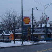 Photo taken at Shell by FERNANDO U. on 2/2/2013