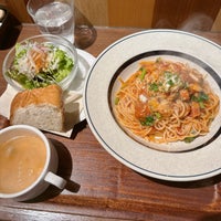 Photo taken at CAFE CAT &amp;amp; FISH (C&amp;amp;F) by Takeo N. on 11/7/2023