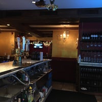 12/29/2015에 Delvis님이 Zitelli&amp;#39;s Thin Crust Pizza and Bar에서 찍은 사진