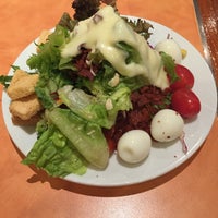 Photo taken at Sizzler by Narongwit D. on 7/21/2016