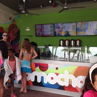 Photo taken at Momocha, Bubble Tea Bar by Nelson M. on 2/9/2014