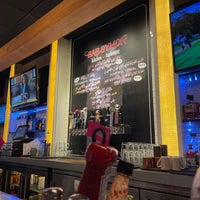 Foto diambil di Bar Symon oleh Russell pada 7/8/2021