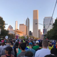 Photo taken at Bank of America Chicago Marathon by Christian O. on 10/9/2016