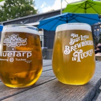Photo taken at BlueTarp Brewing Co. by Christian O. on 8/28/2021