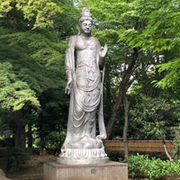 Photo taken at Sculpture Museum by Daifuku888 on 6/19/2018
