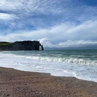 Photo taken at Plage d&amp;#39;Étretat by Anatolii on 2/23/2024