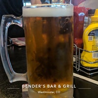 Foto diambil di Bender&amp;#39;s Bar &amp;amp; Grill oleh Eric B. pada 3/27/2019