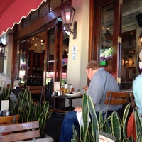 4/25/2013にMicheleがVan Dyke Cafeで撮った写真