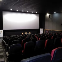 Photo taken at Cinema Reserva Cultural Niterói by Gil C. on 9/25/2019