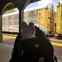 Photo taken at Metra - Golf by Mellony M. on 5/25/2018