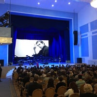Photo taken at Саратовская областная филармония им. А. Шнитке by Oleg V. 🇷🇺 on 1/25/2017
