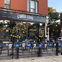 Photo taken at L&amp;#39;Gros Luxe NDG by Michael on 9/15/2022