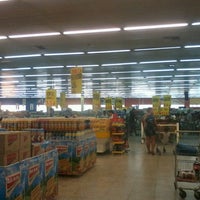 Photo taken at Supermercados Novo Mundo by Leonardo W. on 5/5/2013