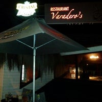 Das Foto wurde bei Varadero&amp;#39;s Restaurant von leonardo a. am 2/3/2013 aufgenommen