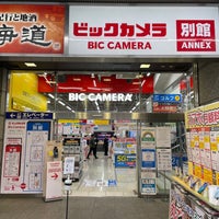 Photo taken at ビックカメラ 渋谷東口店 別館 ANNEX by Tetsuji O. on 3/4/2022