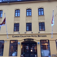 Photo taken at Clarion Collection Hotel Bryggen by John Kristian S. on 2/4/2014