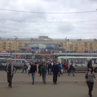 Photo taken at Привокзальная площадь by Роман 🍒 on 8/27/2013
