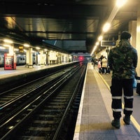 Photo taken at Gatwick Airport Railway Station (GTW) by Jason A. on 1/9/2017