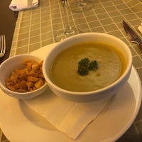 Das Foto wurde bei Restaurant Naguabo von Raúl am 1/11/2018 aufgenommen