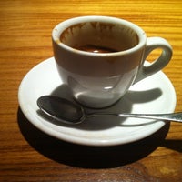 12/8/2012 tarihinde Dave S.ziyaretçi tarafından Catalpa Coffee'de çekilen fotoğraf