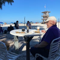 Photo taken at Anna Maria Island Beach Cafe by Dan R. on 3/17/2022
