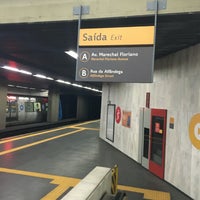 Photo taken at MetrôRio - Estação Presidente Vargas by Pamela B. on 5/2/2016