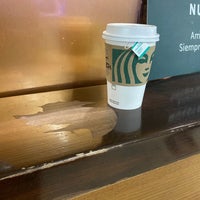 Photo taken at Starbucks by Hugo C. on 12/13/2021