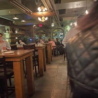รูปภาพถ่ายที่ Taverne Gaspar โดย Carly K. เมื่อ 10/11/2022
