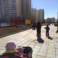Photo taken at Пешеходная зона с фонтаном by Nika B. on 3/27/2014