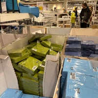 Foto diambil di IKEA oleh Andreas B. pada 10/22/2022