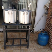 Photo taken at Barro Beer Penthouse Homebrewing - Sede Barra by Pedro Paulo Aliperti P. on 8/21/2013