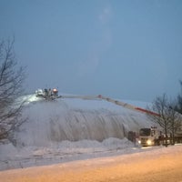 Photo taken at Malmin jäähalli by Artur N. on 1/12/2016