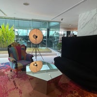 Photo taken at Centara Watergate Pavillion Hotel Bangkok by Pearl on 10/3/2023
