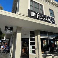 Photo taken at Peet&amp;#39;s Coffee &amp;amp; Tea by Pearl on 10/30/2023