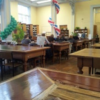Photo taken at Фундаментальная библиотека СПбГПУ by Надежда Е. on 11/13/2012