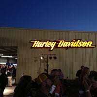 Foto scattata a Harley-Davidson of Pensacola da Bobbi B. il 4/21/2013