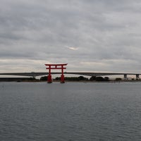 Photo taken at 弁天島海浜公園 by Kogamen P. on 12/16/2023