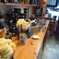 Photo taken at Lush Cosmetics by Michael H. on 9/7/2015