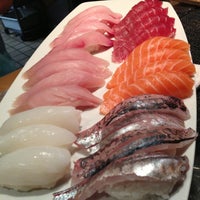 Das Foto wurde bei Sushi Mon Japanese Cuisine von Jemie am 10/29/2012 aufgenommen