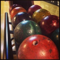 Photo taken at Equinoxe Bowling by Pablo A. on 6/18/2013