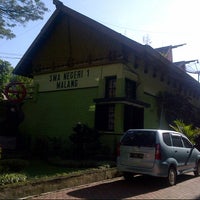 Review Aula SMA TUGU malang