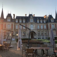 Photo taken at Les Fontaines by T Z. on 7/24/2018