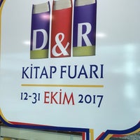 Photo taken at D&amp;amp;R by Hüseyin Ö. on 10/20/2017