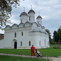 Photo taken at Ризоположенский женский монастырь by Sergey R. on 8/21/2021