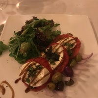 Foto scattata a Avanzare Italian Dining da Matthew D. il 2/27/2018