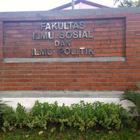 Photo taken at Fakultas Ilmu Sosial dan Ilmu Politik (FISIP) by Lufi H. on 6/4/2016