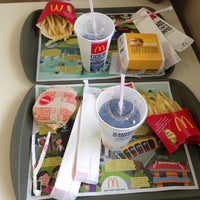 Photo taken at McDonald&amp;#39;s by Giovanna on 2/26/2013