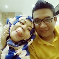 Review Johnny Andrean