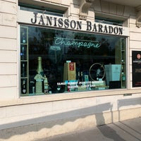 Foto tomada en Boutique Champagne Janisson Baradon  por Alex Z. el 10/28/2018